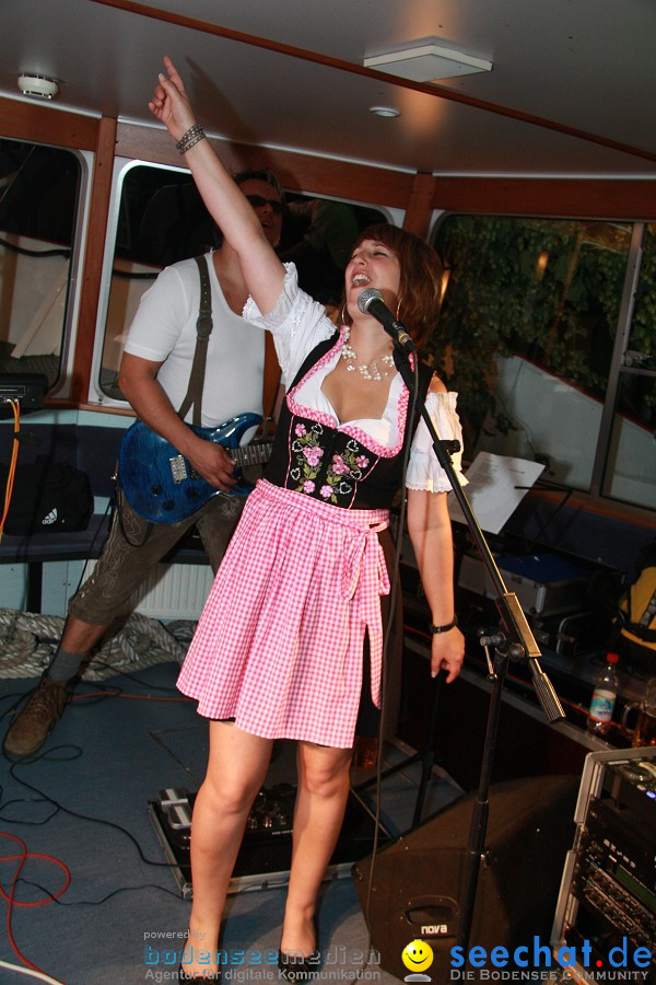 Wiesnboot-besser-fayern-als-die-Bayern-2010-Bodensee-Ueberlingen-110910-seechat_de-IMG_1319.JPG