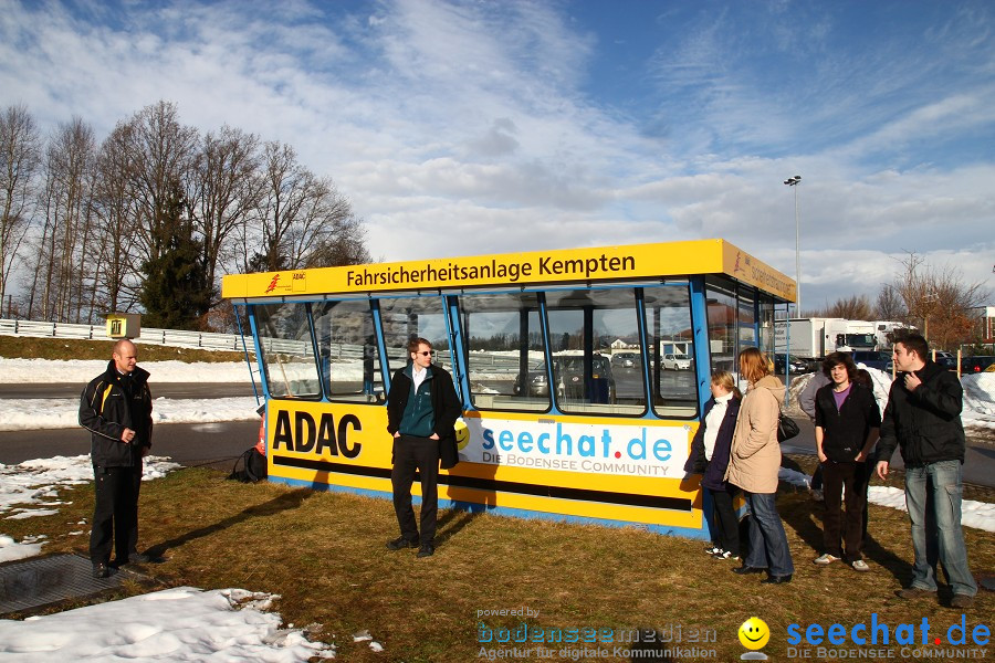 Verkehrssicherheitstag von seechat.de auf der ADAC-Fahrsicherheitsanlage: K