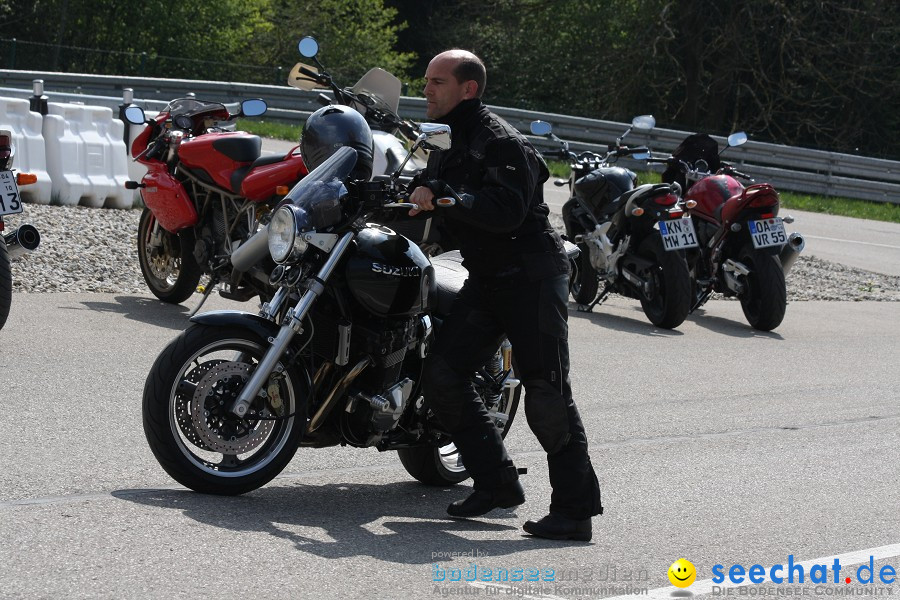 seechat.de Motorrad-Kurventraining: Start-up-Day-ADAC-Fahrsicherheitsanlage