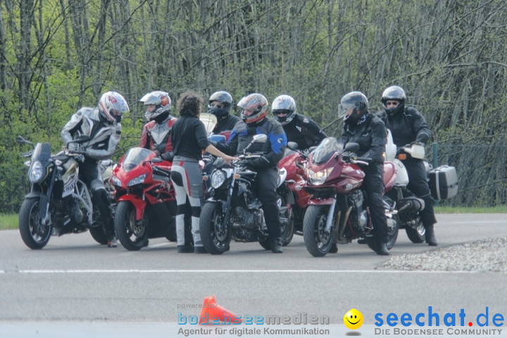 seechat.de Motorrad-Kurventraining: Start-up-Day-ADAC-Fahrsicherheitsanlage