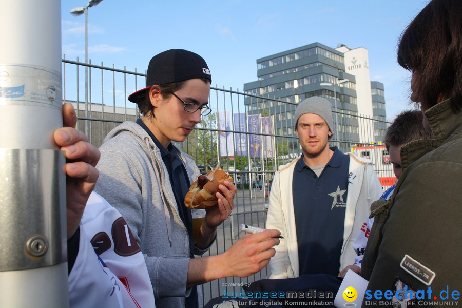 Meisterfeier Eishockey: Ravensburg Towerstars: Ravensburg, 29.04.2011